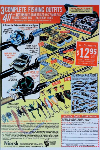 AVENGERS (1963) #159 - Marvel - lecubeacomics.com Couverture de AVENGERS (1963) #159 - par Frank Giacoia - lecubeacomics.com